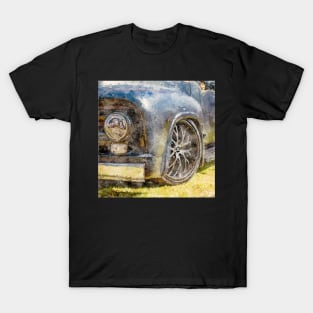 Classic Old Truck Up Close! T-Shirt